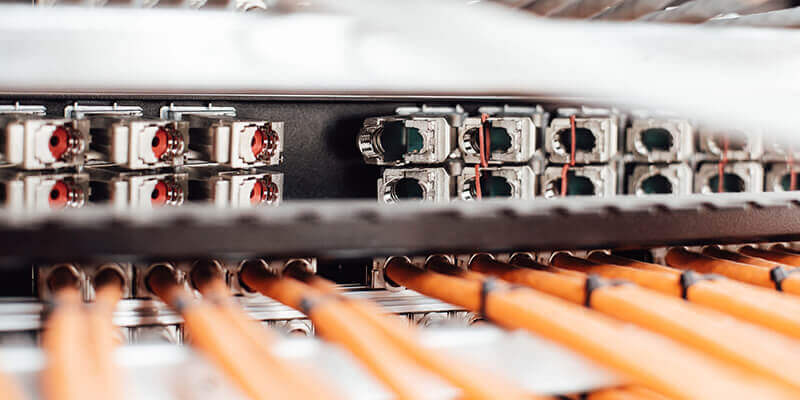 10gbps-internet-ethernet cables Copper and fibre optic cable rack