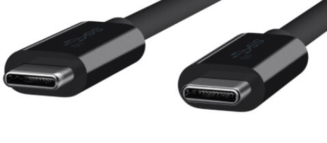 télécharger des fichiers volumineux_lecteur externe_usb C gros plan d'un connecteur usc-c