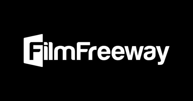 FilmFreeway-Logo Gros plan d'une caméra vintage Sankyo pour filmer