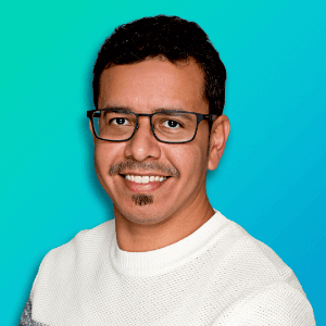 À propos de nous 2 Majed Alhajry