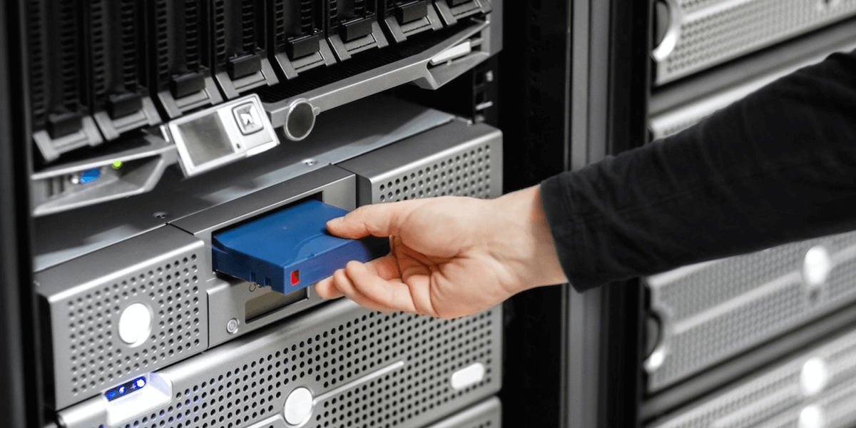 Le paysage des menaces de Storage Connection Image de remplacement